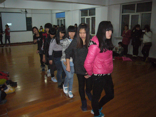 点击在新窗口中打开图片