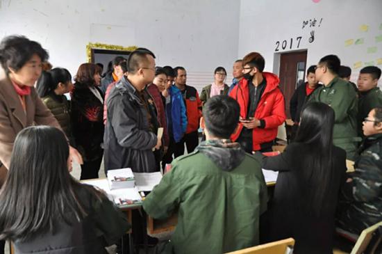 ������´����д�ͼƬ